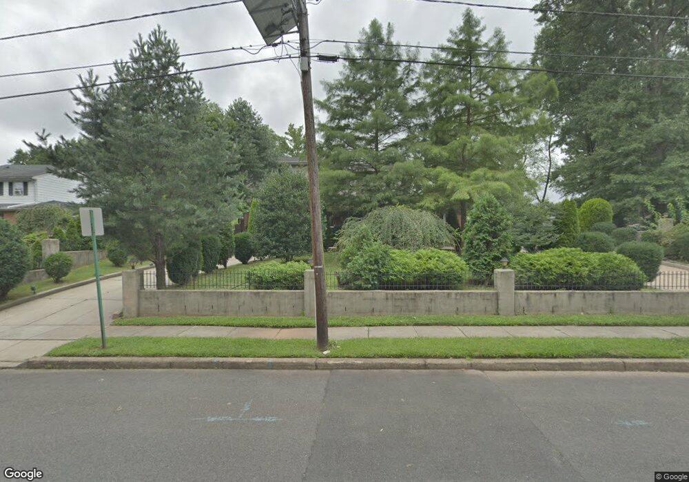 19 Ellmyer Rd, Edison, NJ 08820 - photo 1