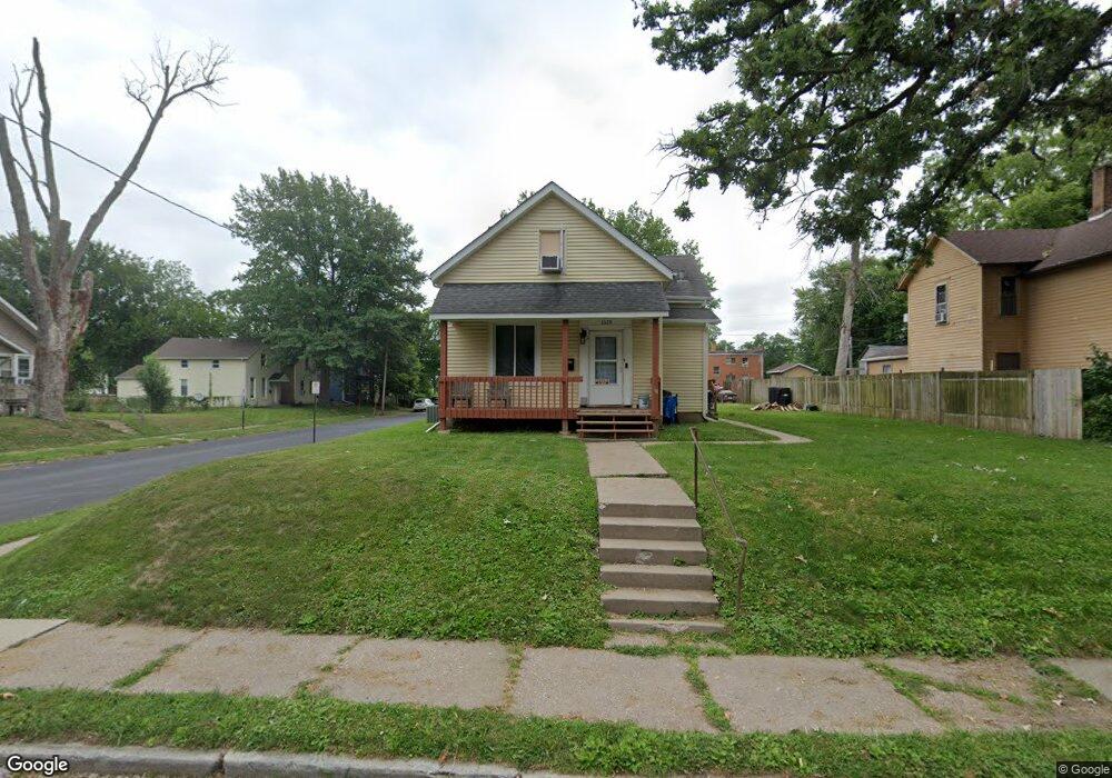 1329 Brown St, Davenport, IA 52804 - photo 1