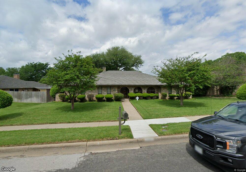 2307 Louise Ln, Ennis, TX 75119 - photo 1