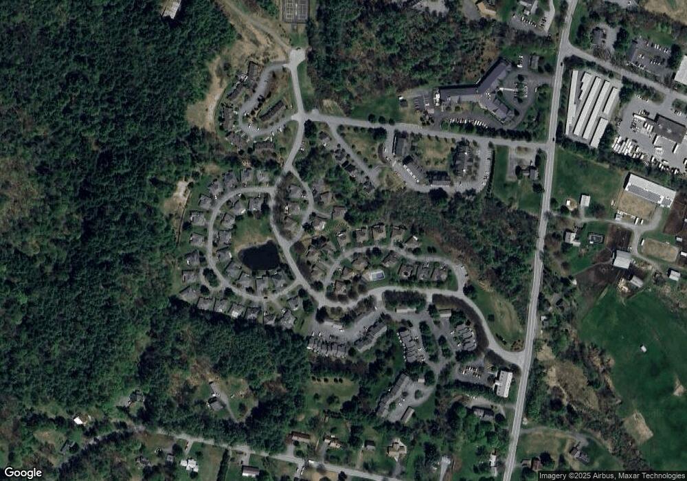 105 Laurel Ln, White River Junction, VT 05001 - photo 1