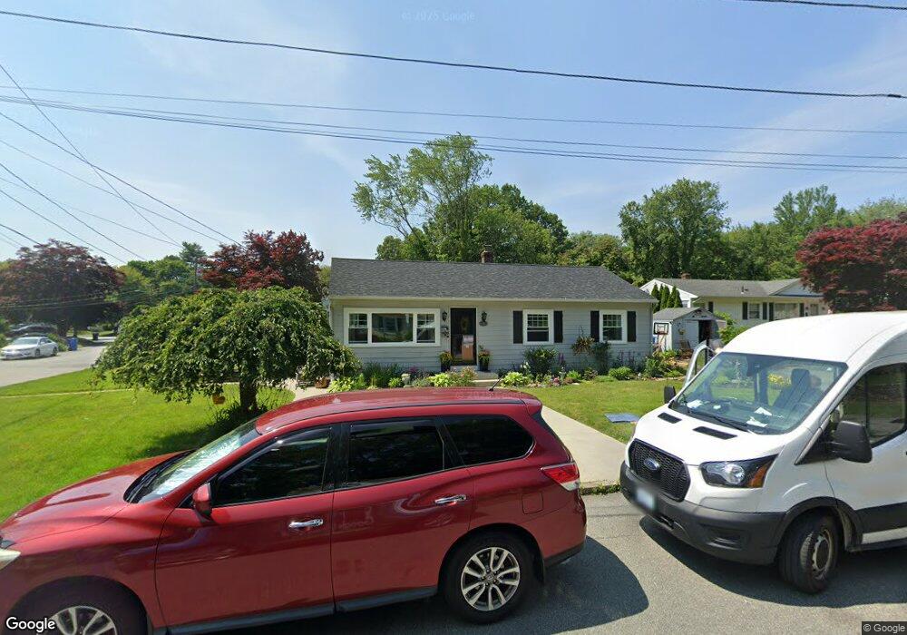 3 Davis Ct, Cranston, RI 02910 - photo 1