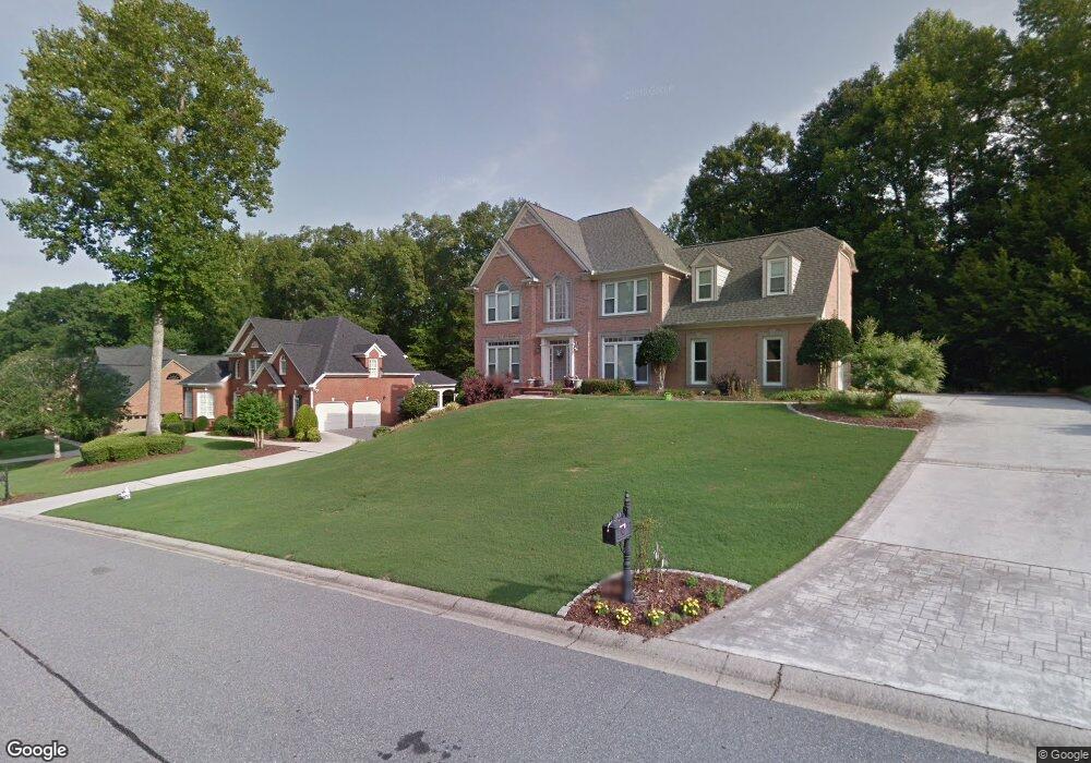 1343 Riverview Run Ln, Suwanee, GA 30024 - photo 1