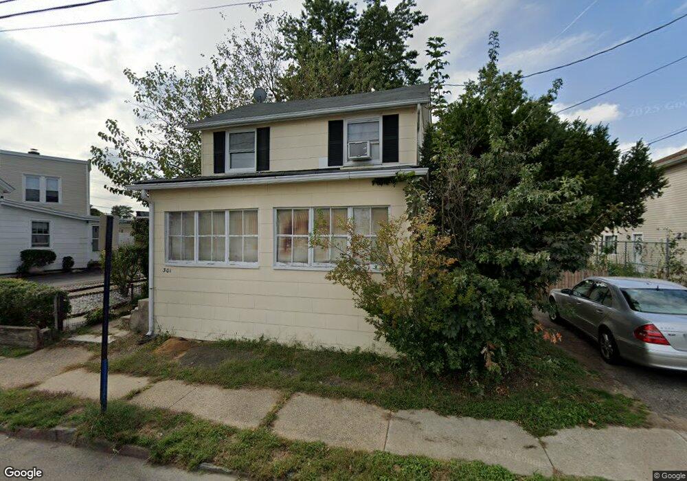301 Washington Ave, Hackensack, NJ 07601 - photo 1