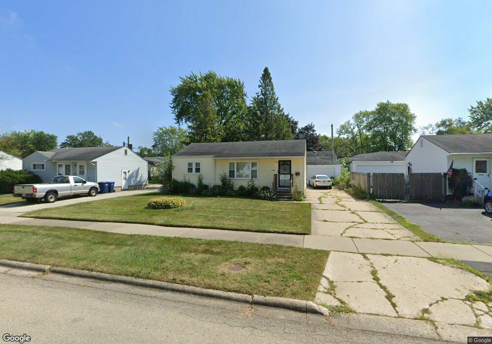 2705 Mohawk Rd, Waukegan, IL 60087 - photo 1