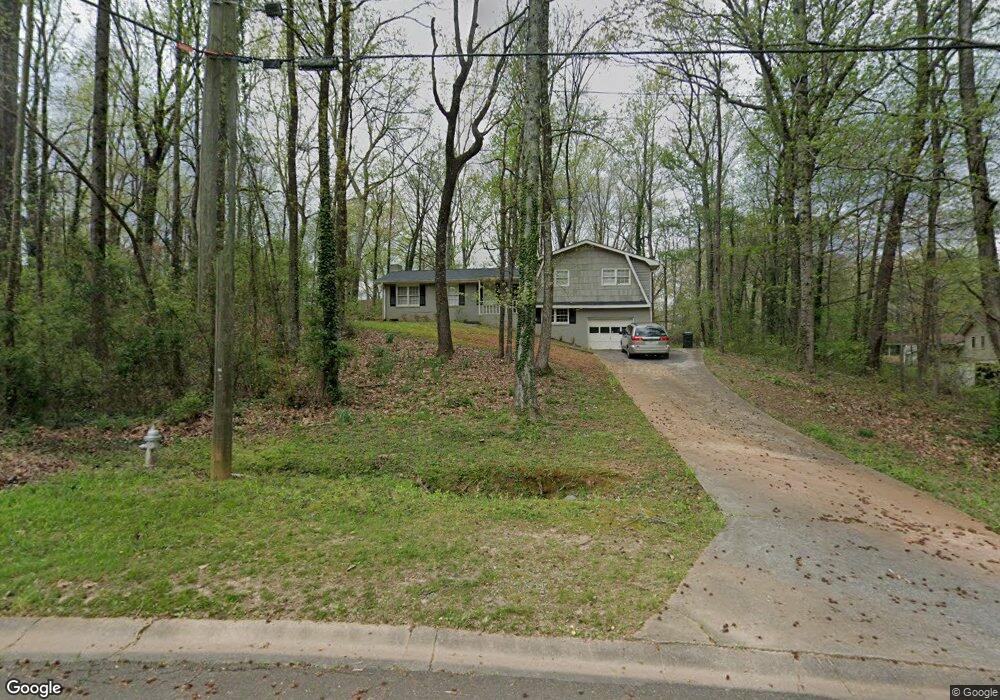 5545 Forest Dr, Acworth, GA 30102 - photo 1