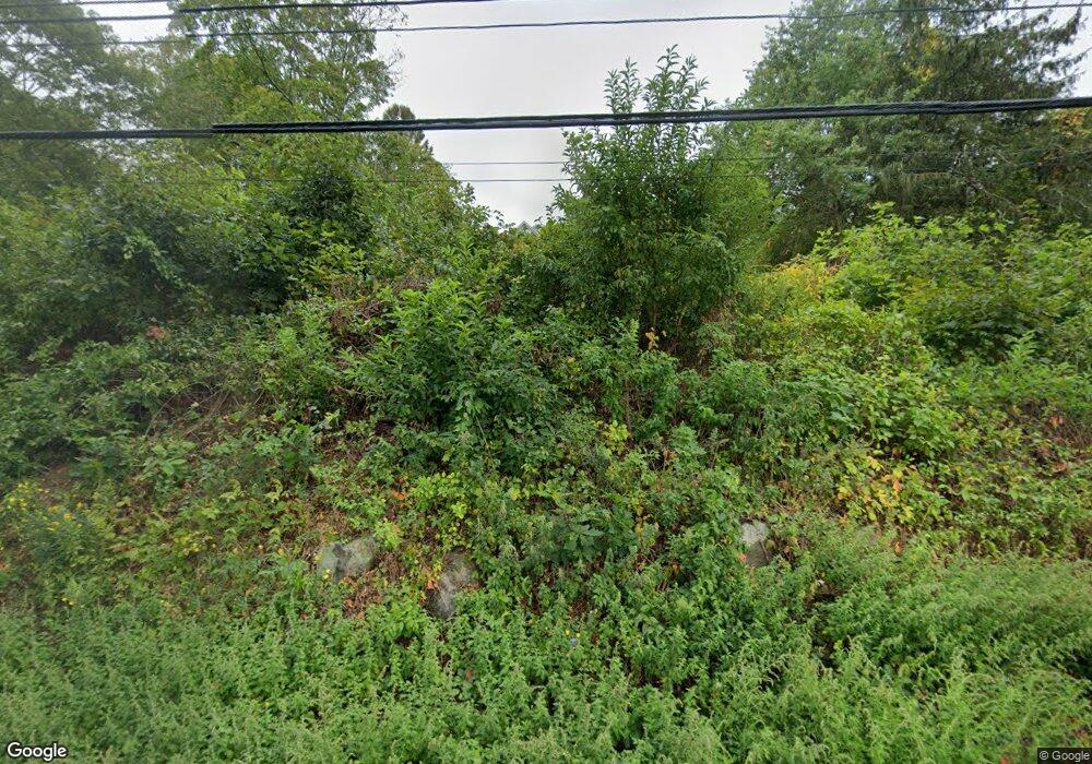 75 Toll Gate Rd, Groton, CT 06340 - photo 1