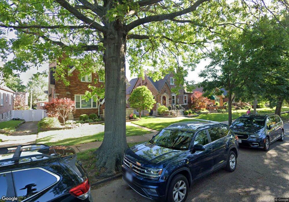 5306 Winona Ave, Saint Louis, MO 63109 - photo 1