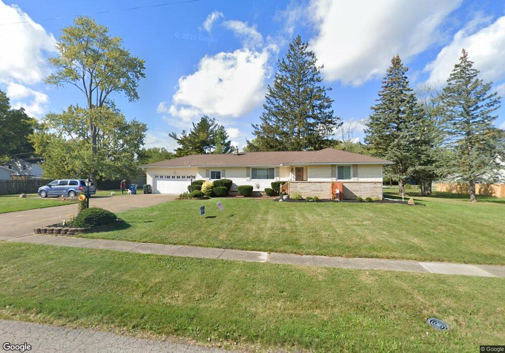 724 Idlewood Ave, Sheffield Lake, OH 44054 - photo 1