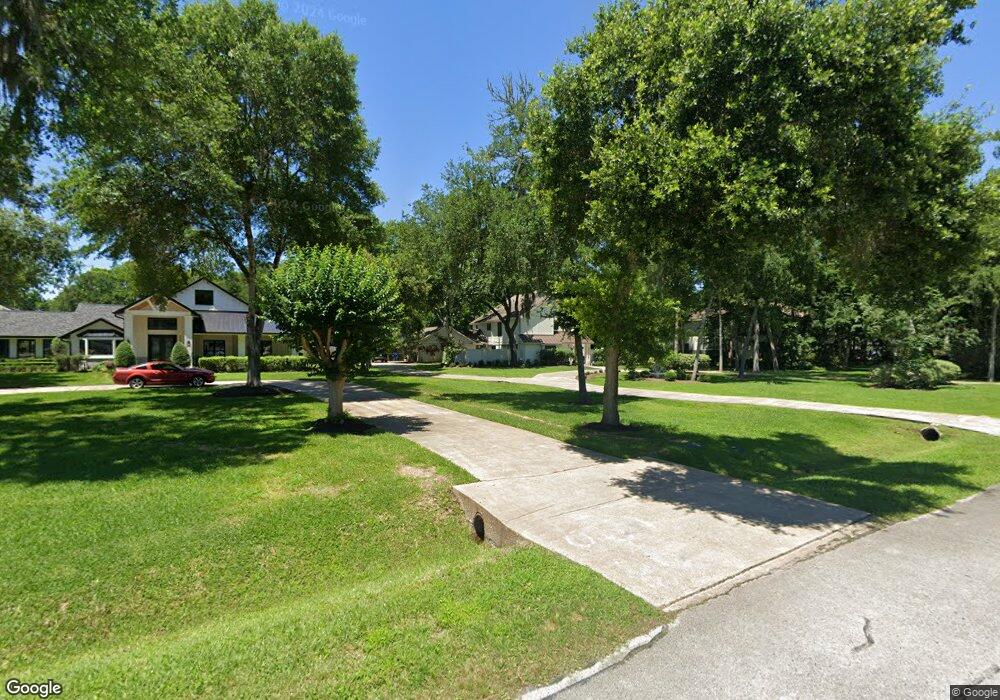 2212 Pine Dr, Friendswood, TX 77546 - photo 1