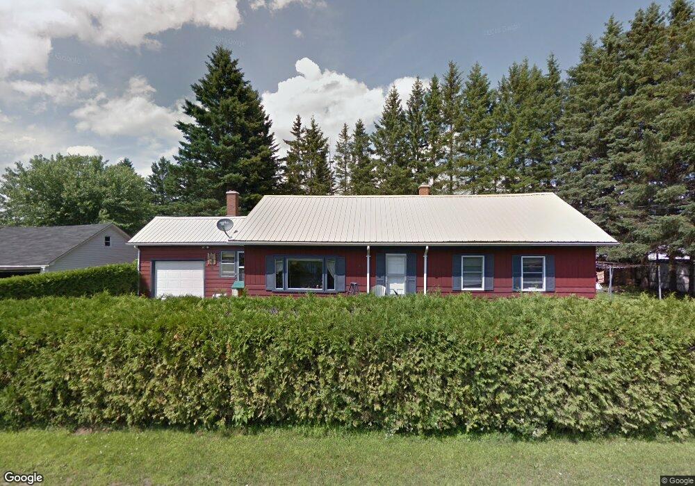 13 Edwards St, Colebrook, NH 03576 - photo 1