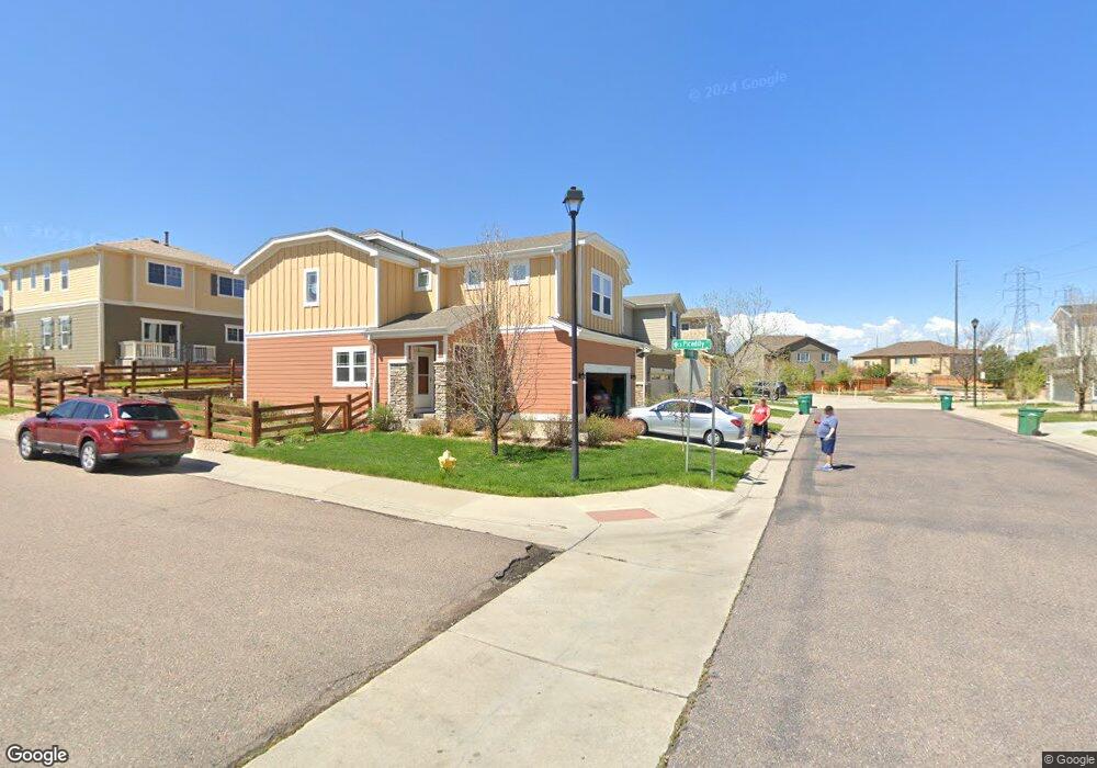 4727 S Picadilly Ct, Aurora, CO 80015 - photo 1