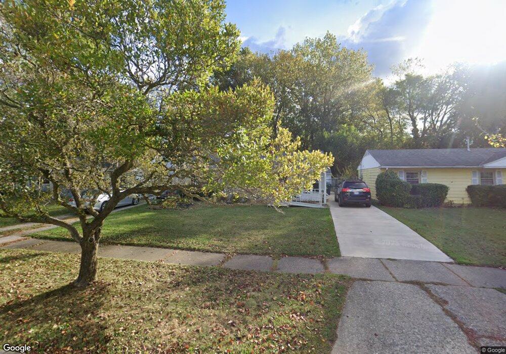 227 Erieview Blvd, Sheffield Lake, OH 44054 - photo 1