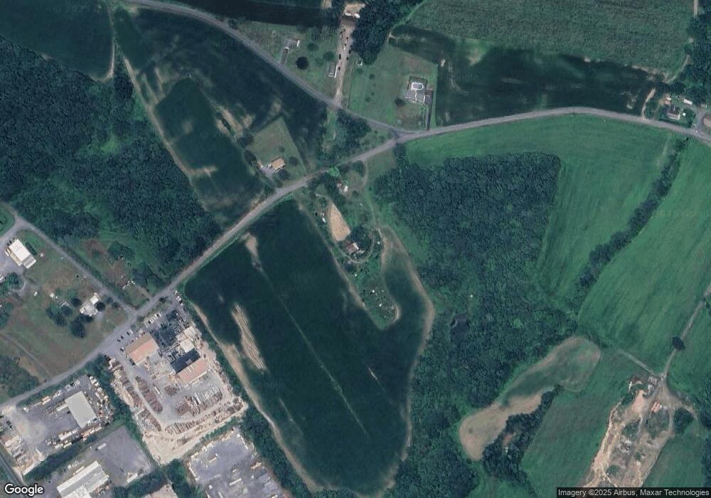 136 Pheasant Run Rd, Orwigsburg, PA 17961 - photo 1