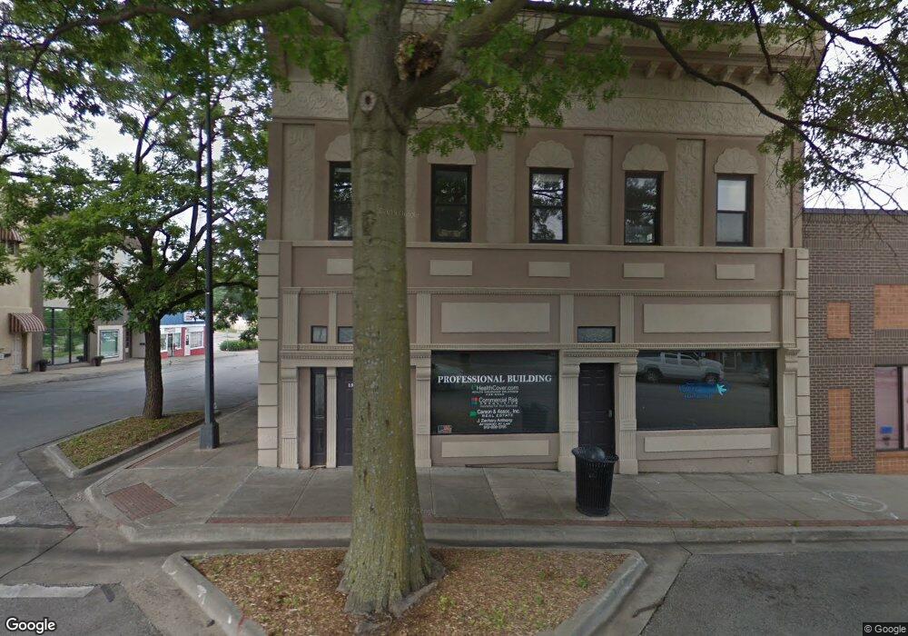 135 Oak St, Bonner Springs, KS 66012 - photo 1