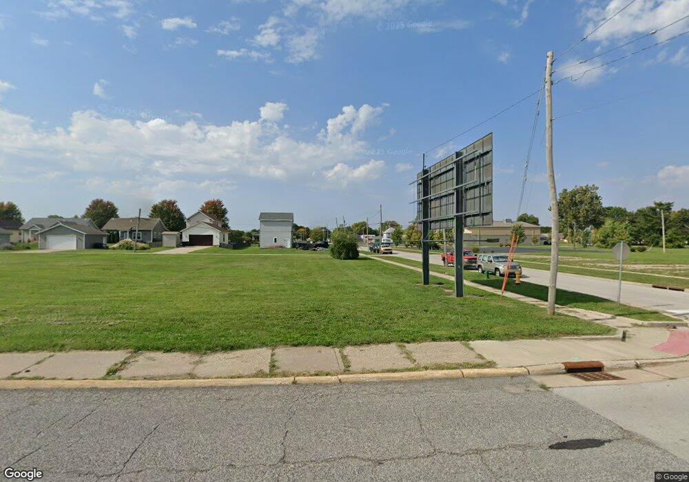 602 11th St, Rock Island, IL 61201 - photo 1