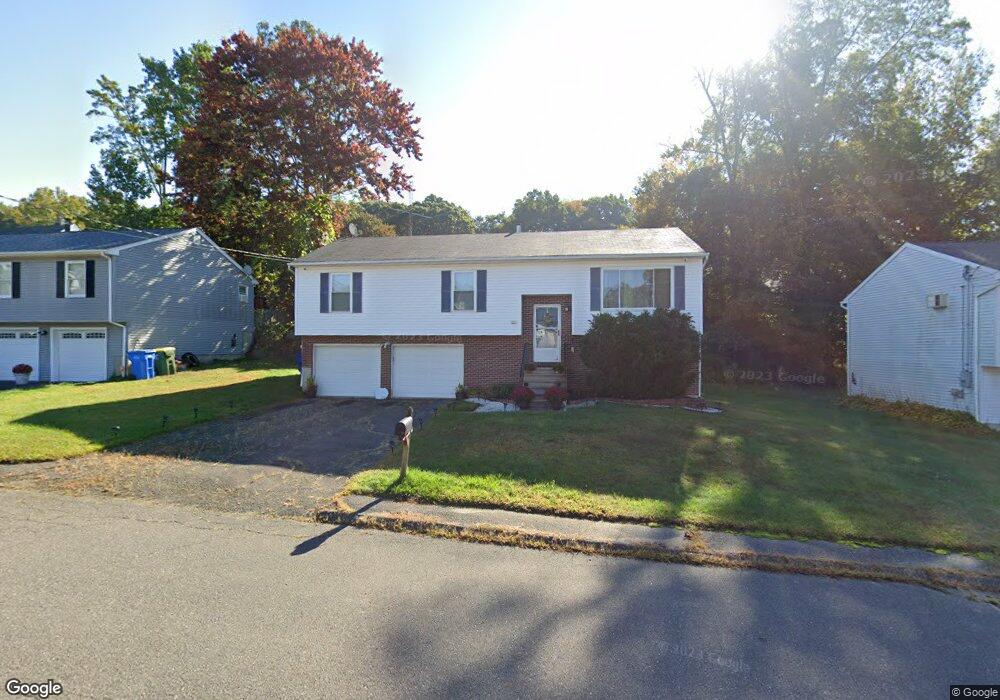 101 Westport Dr, Waterbury, CT 06706 - photo 1