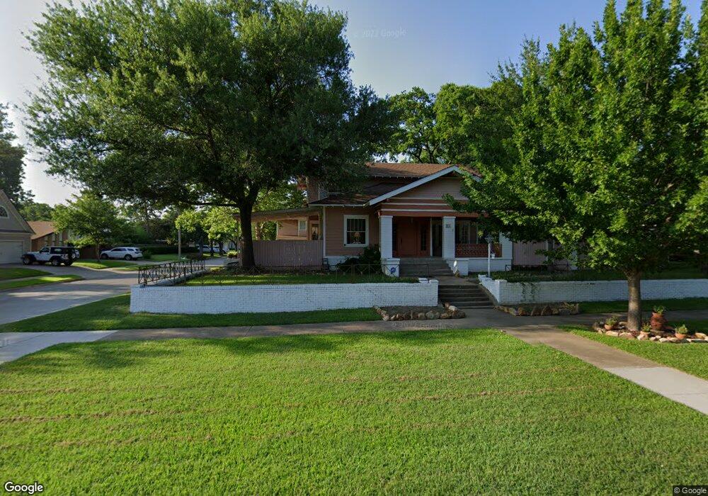 923 Stanley St SW, Ardmore, OK 73401 - photo 1