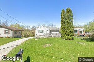 511 Center St, Grinnell, IA 50112