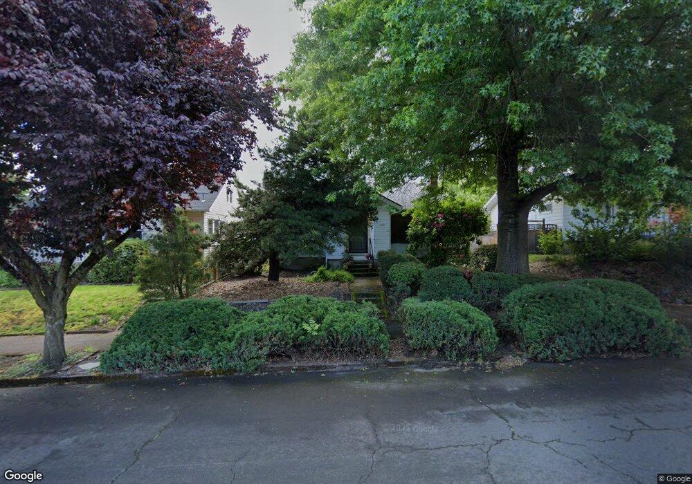 7626 N Kerby Ave, Portland, OR 97217 - photo 1