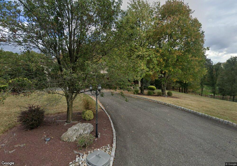 9 Petti Ln, Edison, NJ 08820 - photo 1