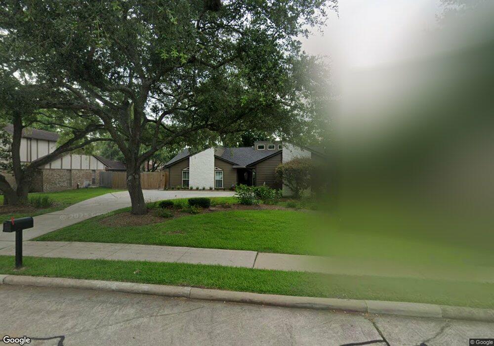 1809 Eagles Cove, Friendswood, TX 77546 - photo 1