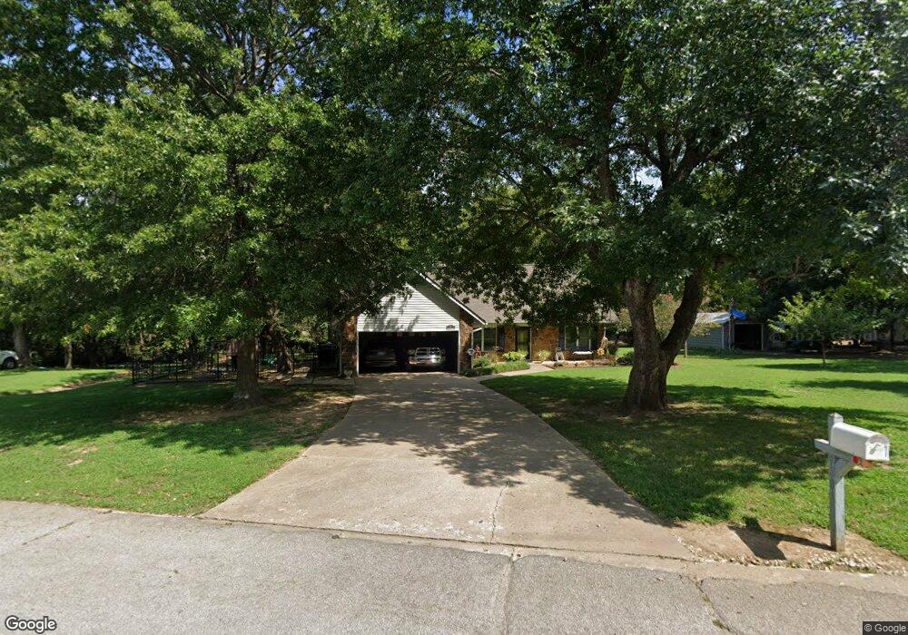 9801 Spring Lake Dr, Broken Arrow, OK 74014 - photo 1