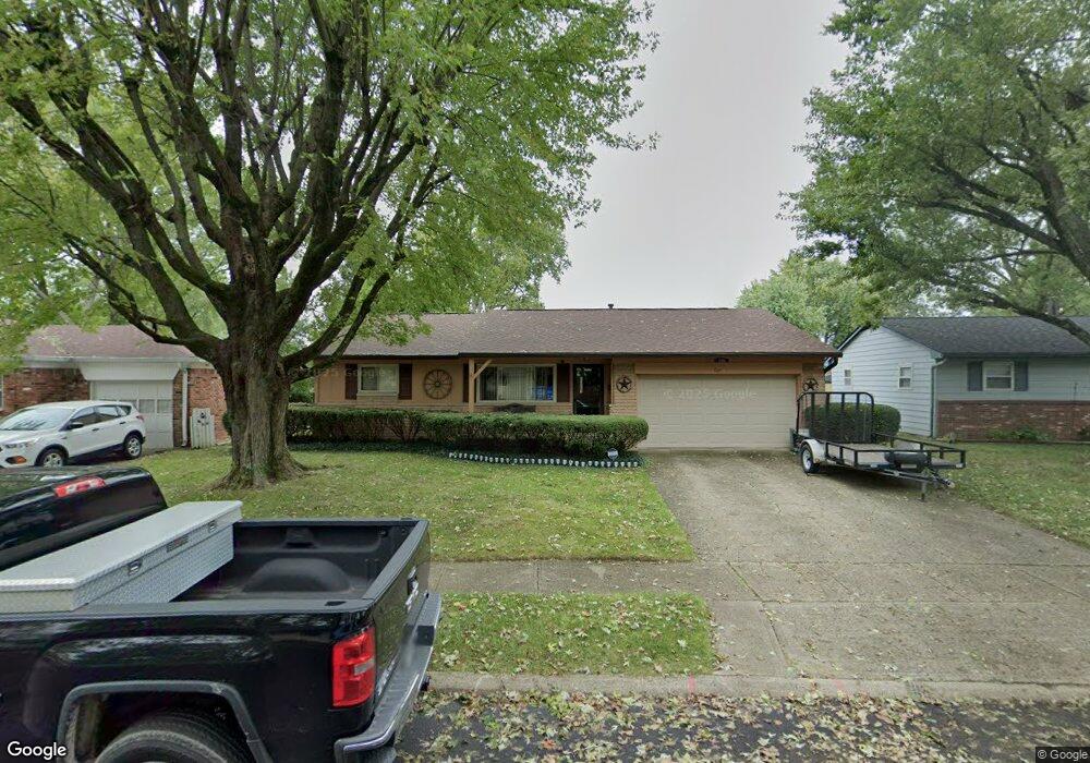 405 Magnolia Dr, Plainfield, IN 46168 - photo 1