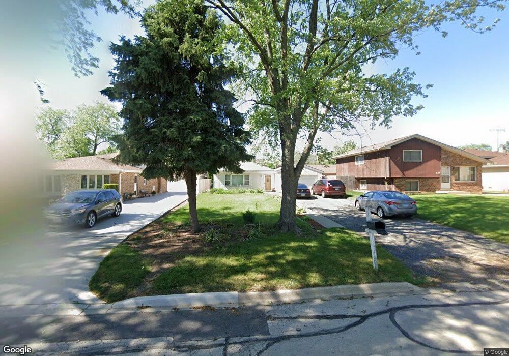 643 W Gladys Ave, Elmhurst, IL 60126 - photo 1