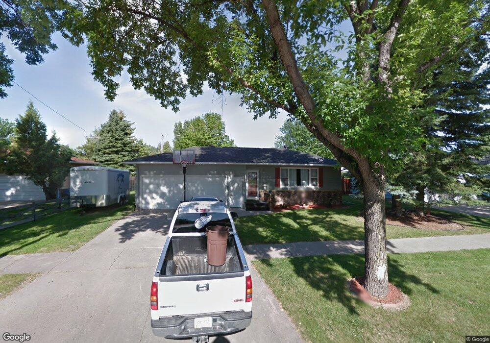 2224 S 20th St, Grand Forks, ND 58201 - photo 1