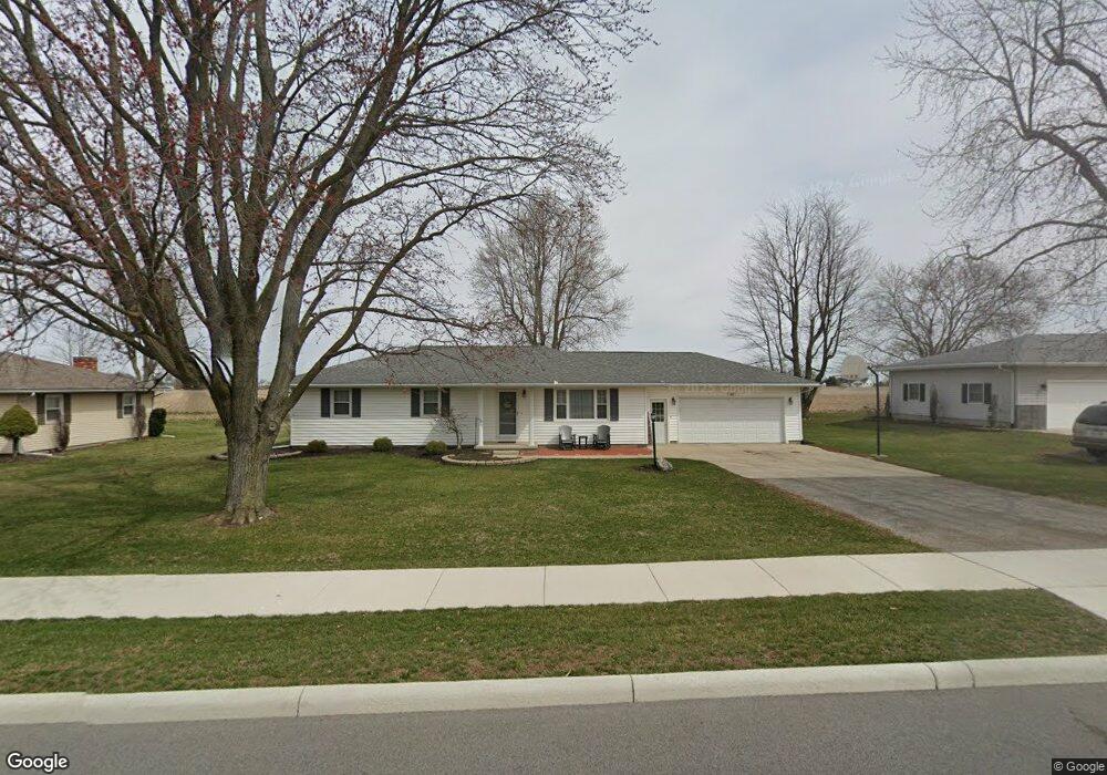 427 E Sycamore St, Columbus Grove, OH 45830 - photo 1