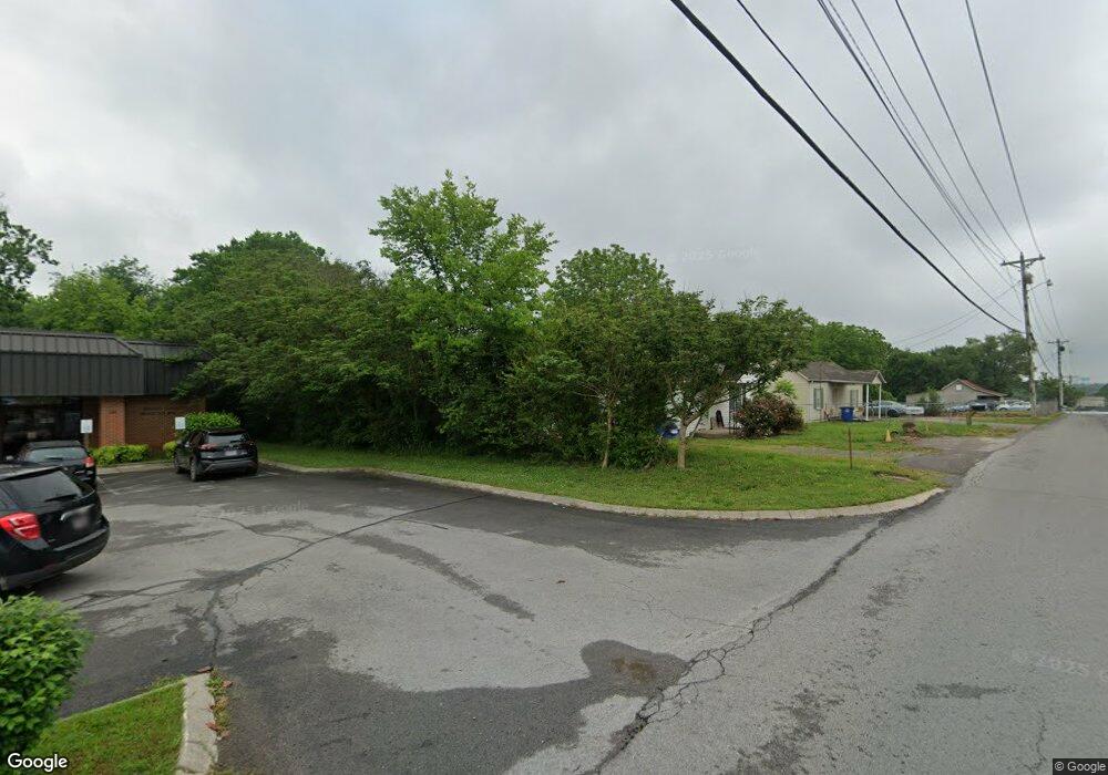 132 Dover St, Shelbyville, TN 37160 - photo 1