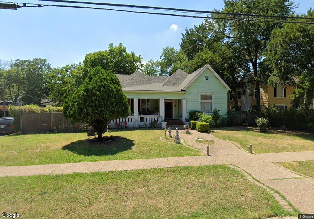 925 S Lindsay St, Gainesville, TX 76240 - photo 1