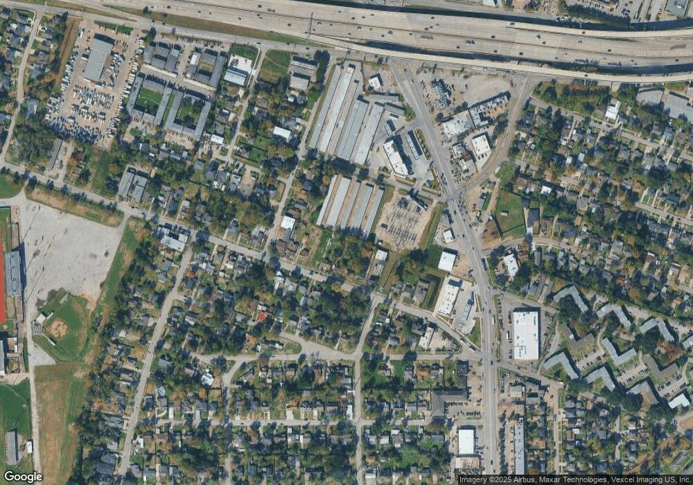 7123 Fairway Dr, Houston, TX 77087 - photo 1