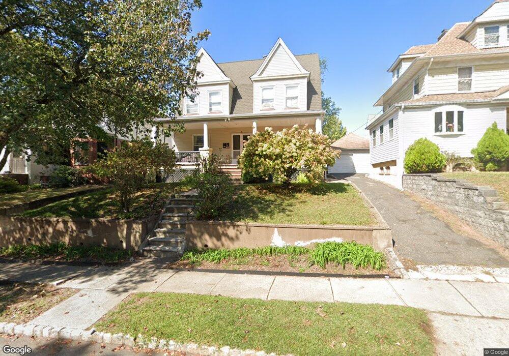 6 Cloverhill Place unit 2, Montclair, NJ 07042 - photo 1