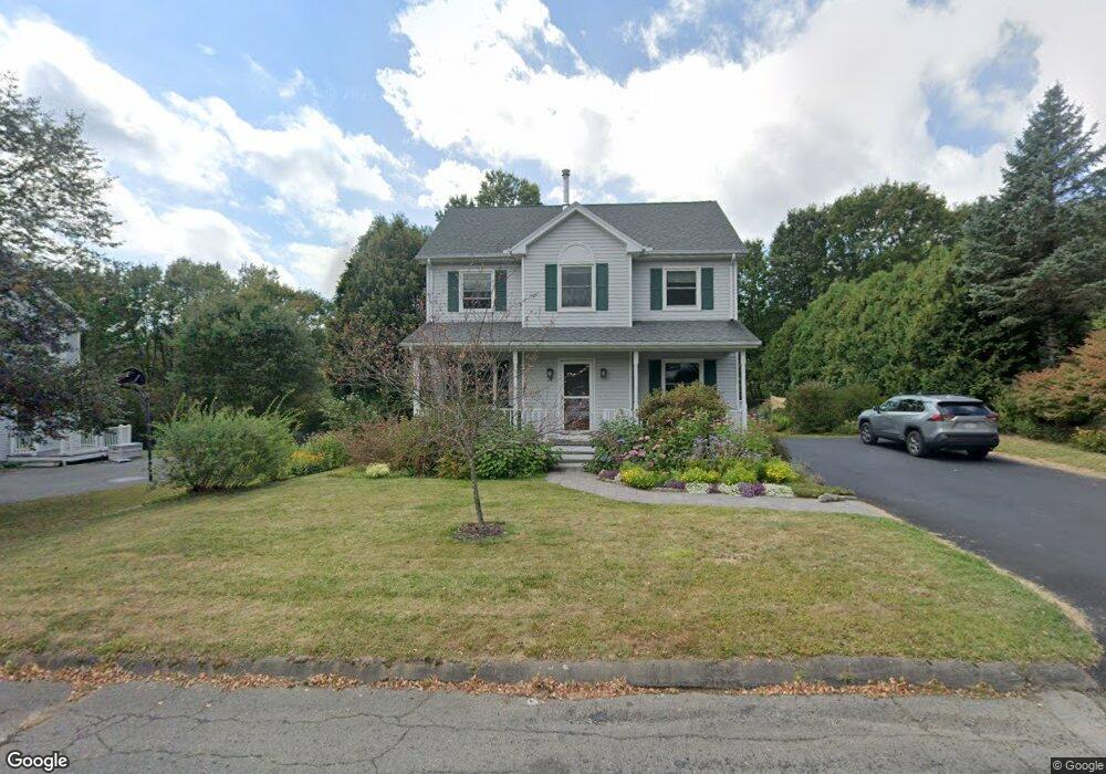 18 Hedgerow Ln, Amherst, MA 01002 - photo 1