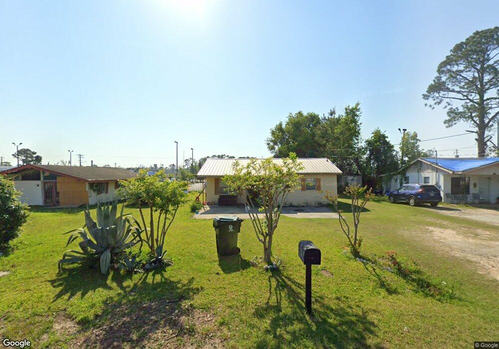 1311 Pearl Ave S, Douglas, GA 31533 - photo 1