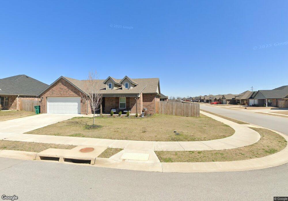 1050 Fair Oaks St, Tontitown, AR 72762 - photo 1