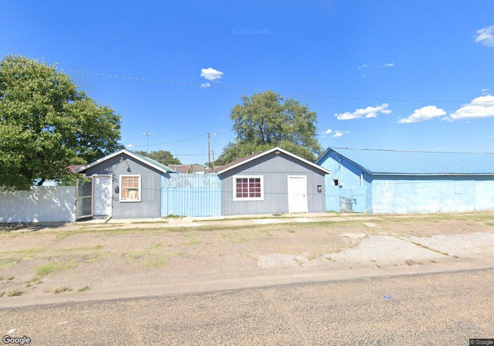 418 E 7th St, Dumas, TX 79029 - photo 1