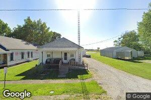 491 N 5th St, Nokomis, IL 62075