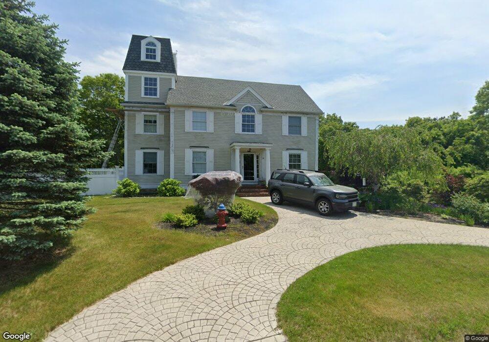 19 Vickerson Ave, Sagamore Beach, MA 02562 - photo 1