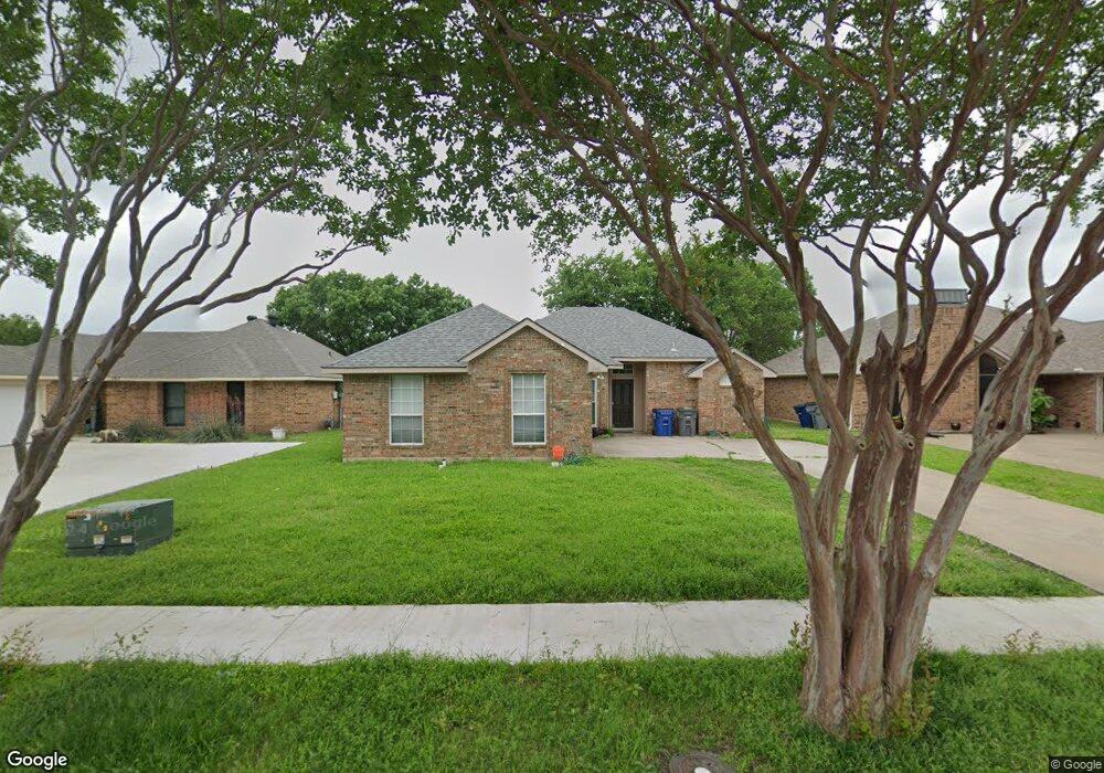 109 N Winding Oaks Dr, Wylie, TX 75098 - photo 1