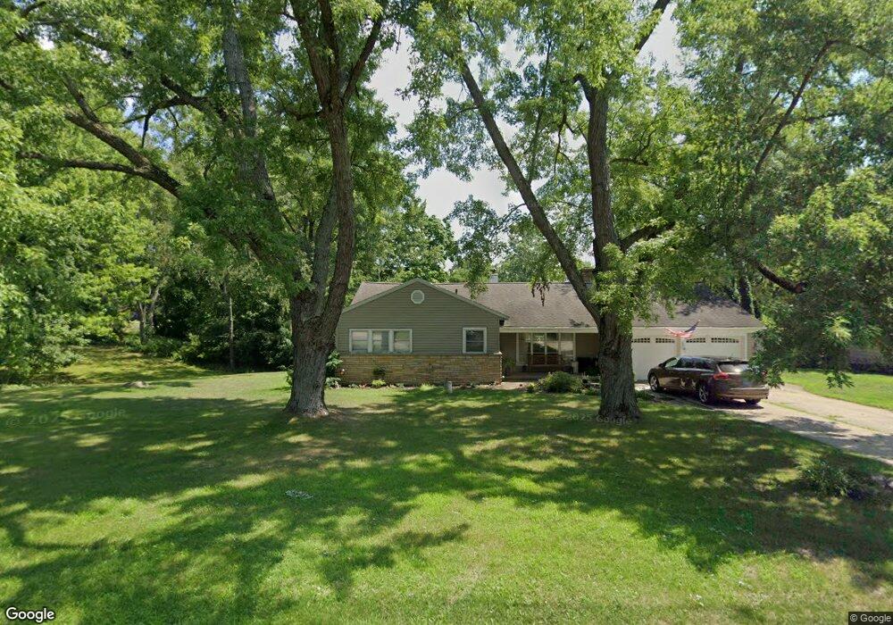 203 N Philip Rd, Niles, MI 49120 - photo 1