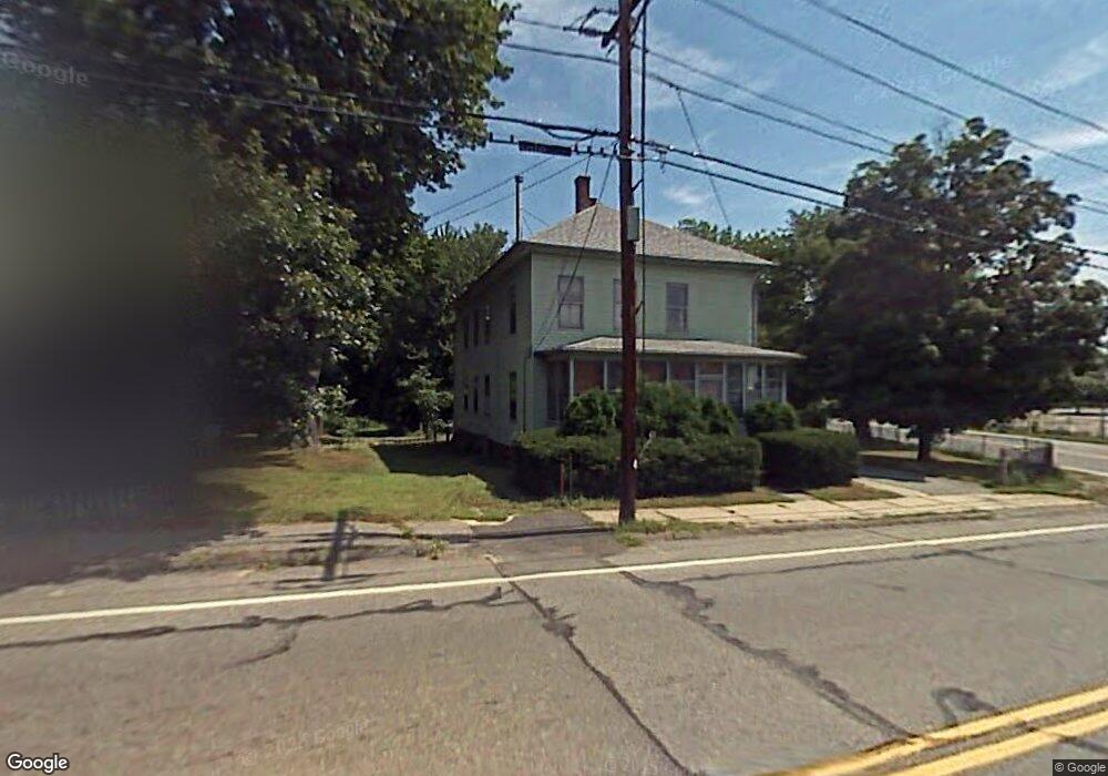 209 Sterling St unit 2, Clinton, MA 01510 - photo 1