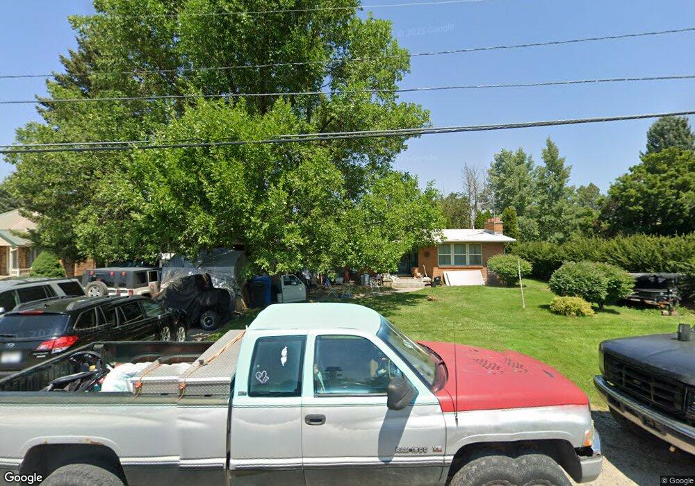 341 E 100 S, Hyrum, UT 84319 - photo 1