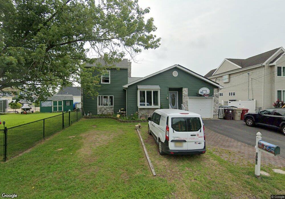 1091 Bayview Ave, Bayville, NJ 08721 - photo 1