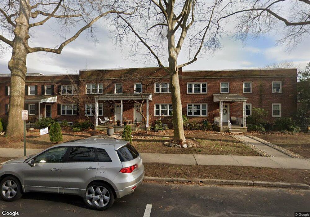 401 Sycamore Rd, Reading, PA 19611 - photo 1