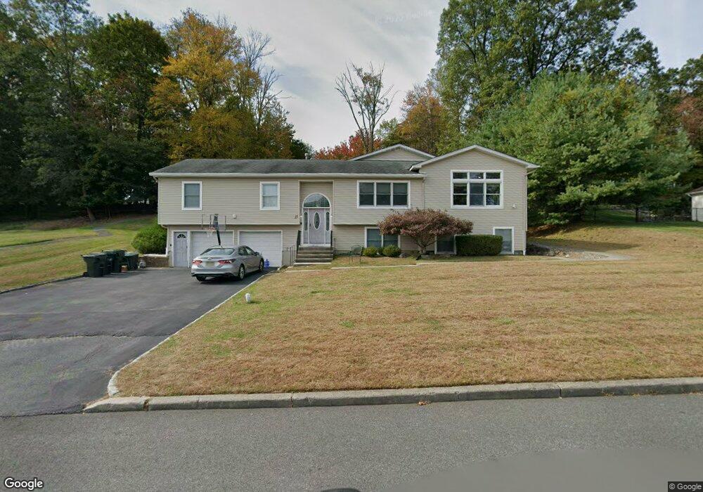 15 Jon Leif Ln, Spring Valley, NY 10977 - photo 1