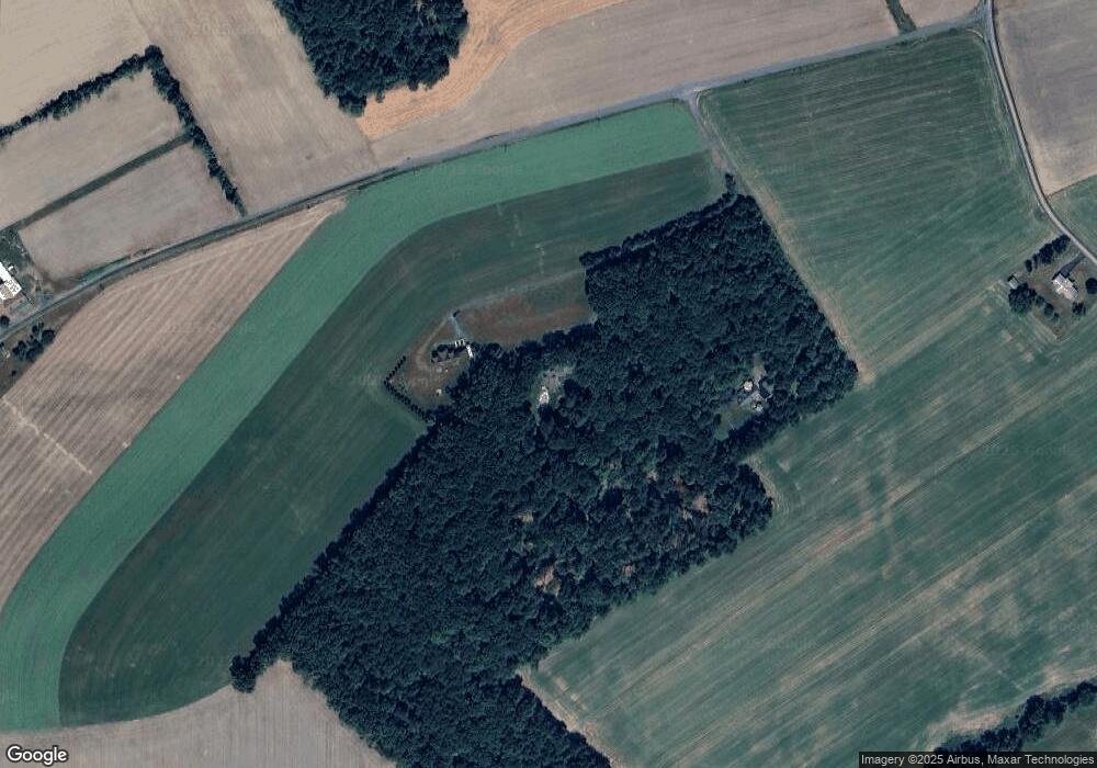 8051 Acorn Dr, New Tripoli, PA 18066 - photo 1