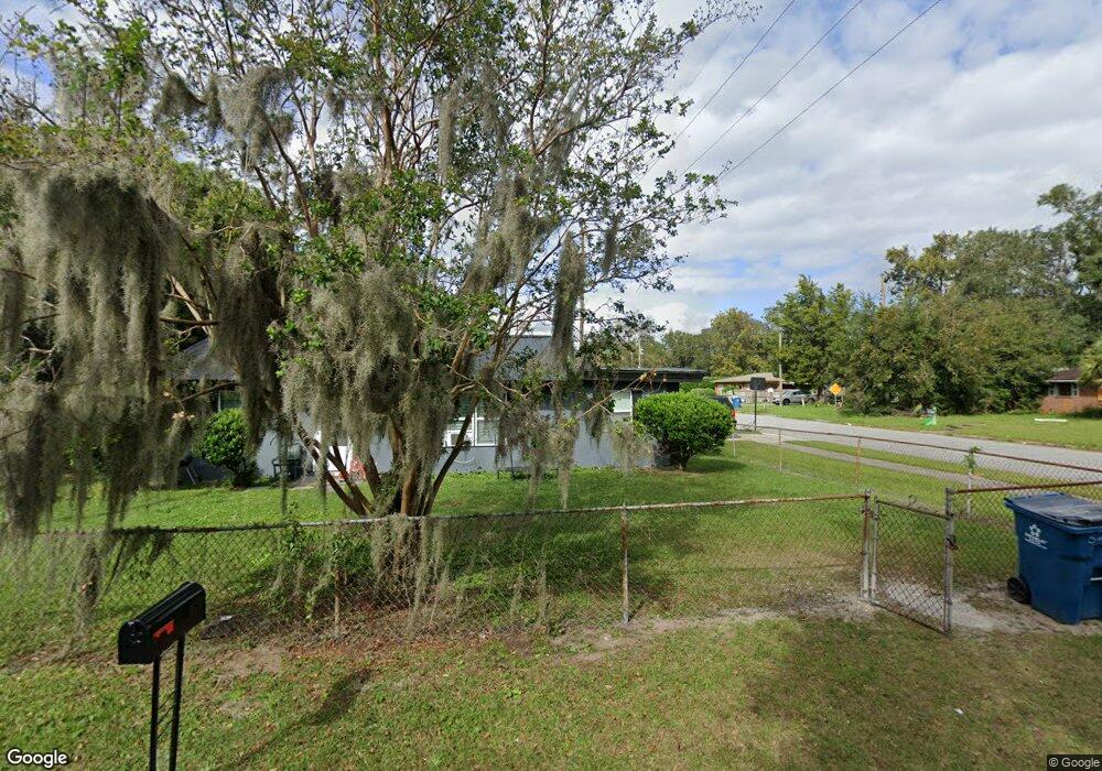 1037 3rd St, Brunswick, GA 31520 - photo 1