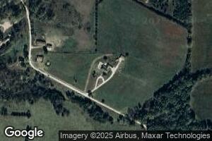 9756 County Road 373, New Bloomfield, MO 65063